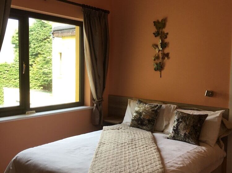 スタンダードトリプルルーム, 19th Green Guesthouse