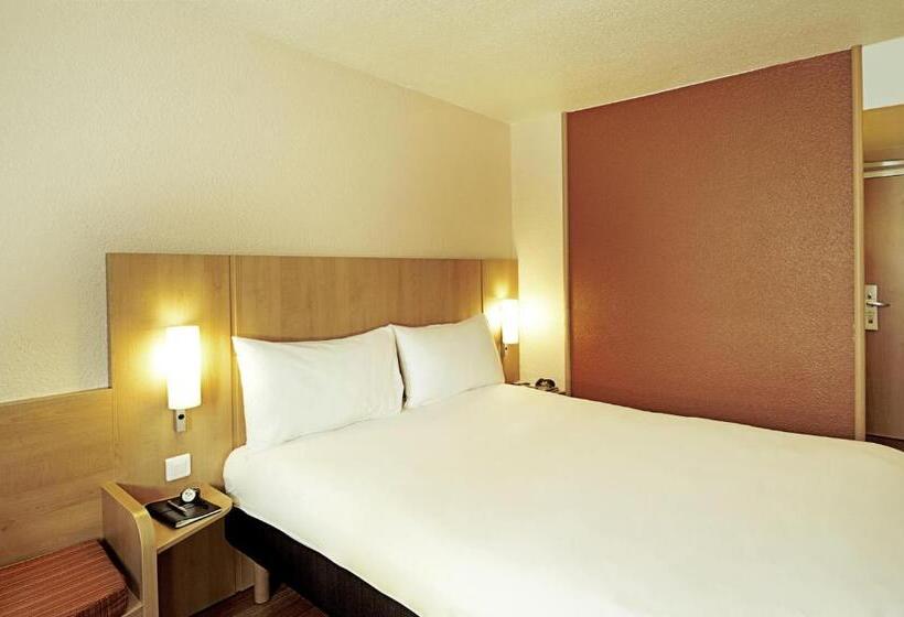 Номер Стандарт, Ibis Marseille Centre Gare Saint Charles