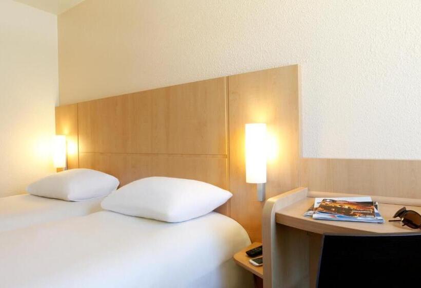 Номер Стандарт, Ibis Marseille Centre Gare Saint Charles
