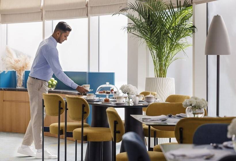 Люкс 3 Спальни, Jumeirah Beach Hotel Dubai