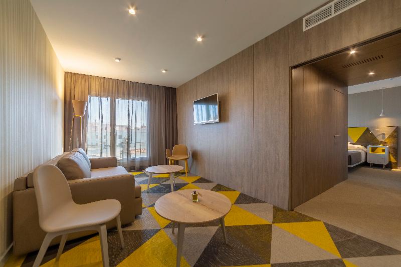 Номер Стандарт, Mercure Rennes Centre Gare