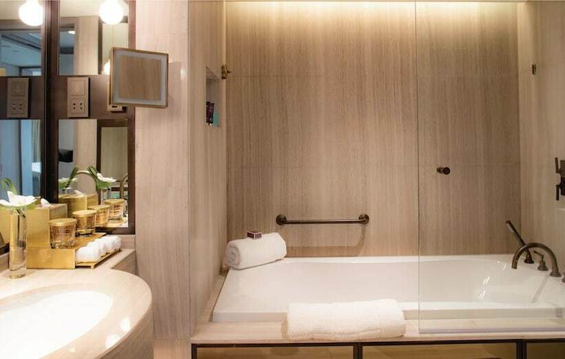 Люкс 3 Спальни, Jumeirah Beach Hotel Dubai