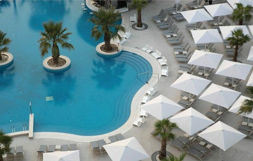 Люкс 3 Спальни, Jumeirah Beach Hotel Dubai