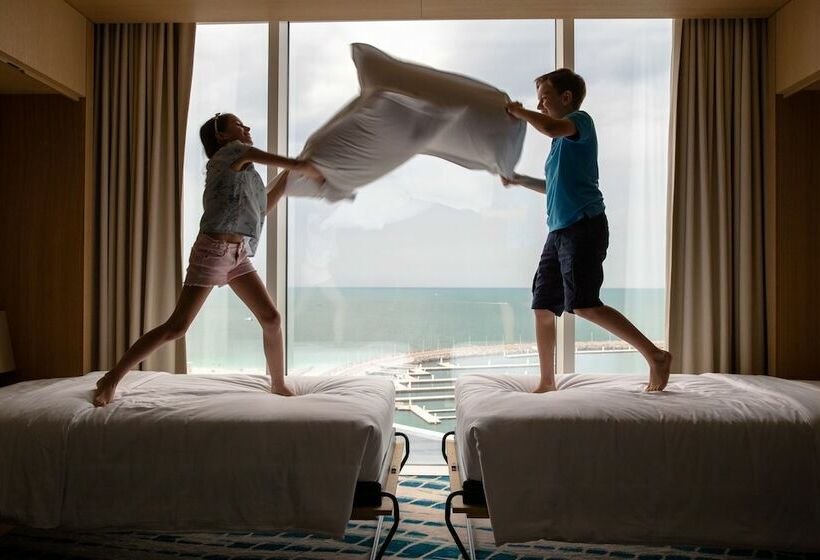 Семейный Номер Deluxe, Jumeirah Beach Hotel Dubai
