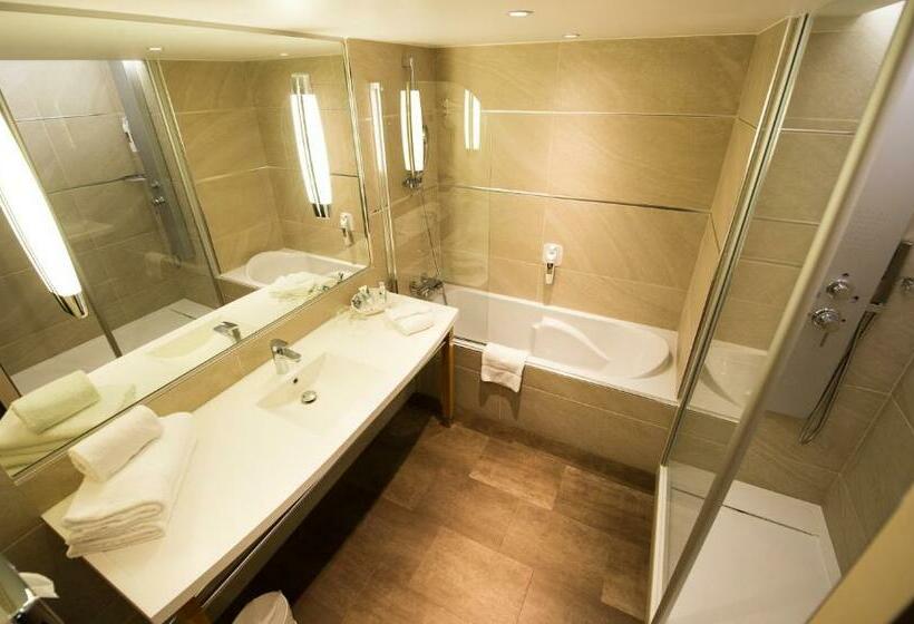 Полулюкс Престиж, Mercure Beaune Centre