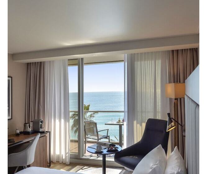 바다 전망 스위트, Radisson Blu Hotel Nice