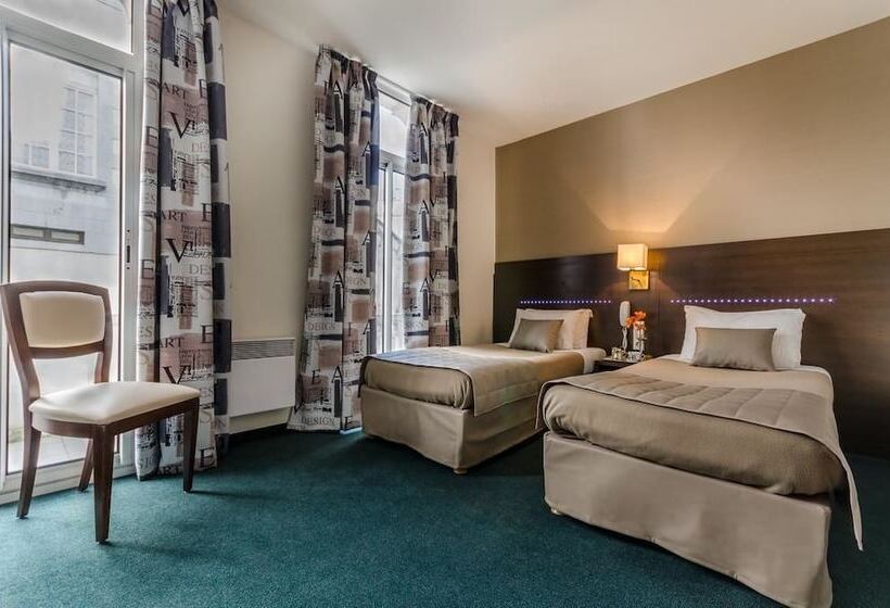 Quarto Basic, Croix Des Bretons  Lourdes Pyrenees