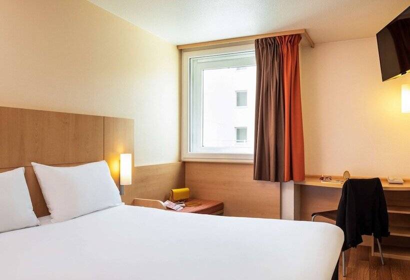 Номер Стандарт Двуспальная Кровать, Ibis Paris Marne La Vallee Emerainville