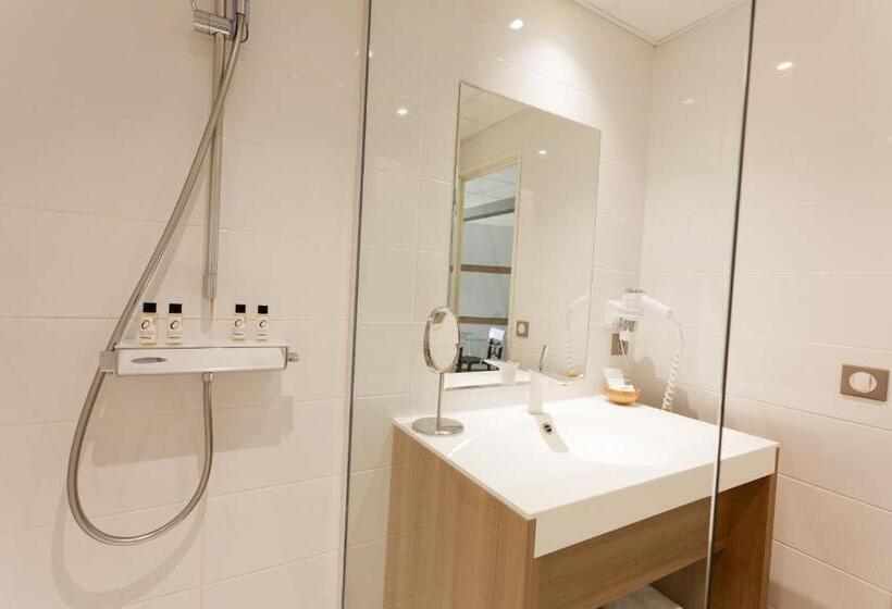 Quarto Triplo Premium, The Originals Boutique, Hôtel Neptune, Montpellier Sud
