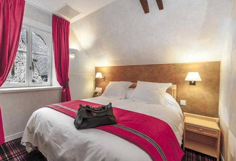 Номер Стандарт, Au Relais Du Gue De Selle