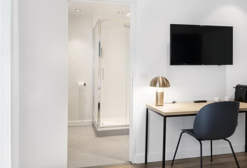 Номер Комфорт, Le Windsor Biarritz