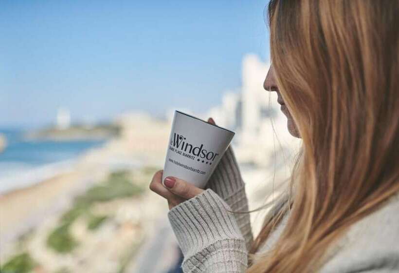 Номер Стандарт Вид на Море, Le Windsor Biarritz