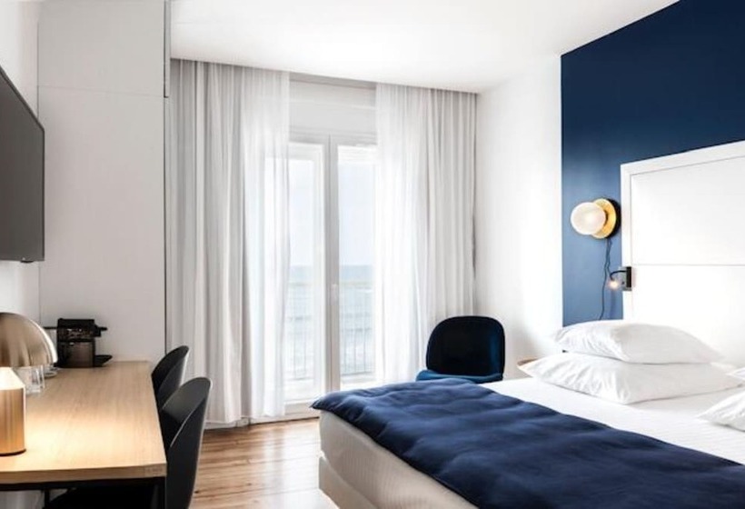 Номер Superior Вид на Море, Le Windsor Biarritz
