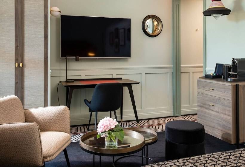 Номер Престиж, Maison Rouge Strasbourg Hotel & Spa, Autograph Collection
