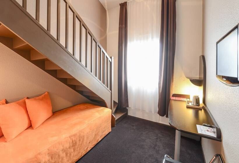 Семейный Номер, Hôtel Le Relais Des Brasseurs   Aubagne