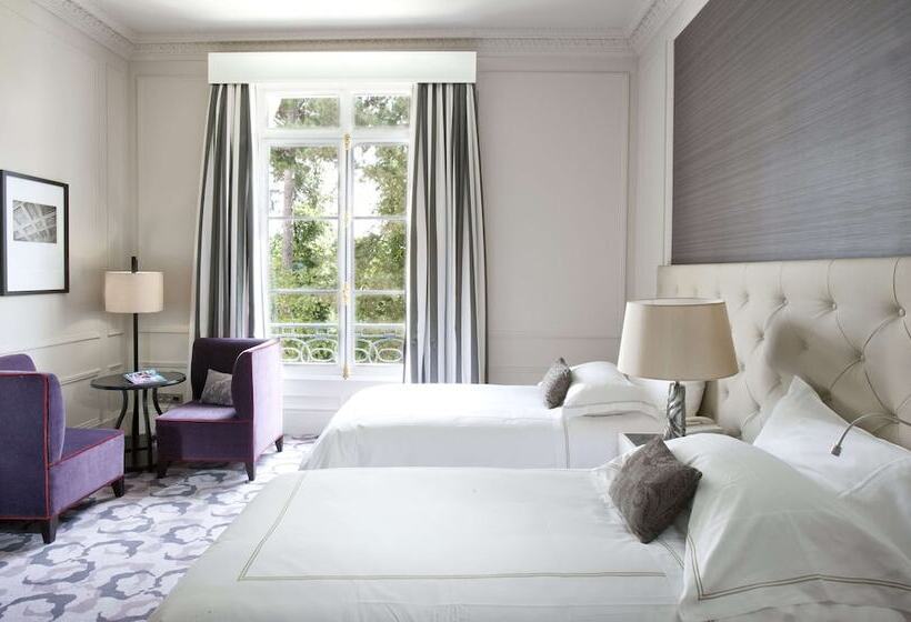 Chambre Deluxe Vue Jardin, Waldorf Astoria Versailles   Trianon Palace