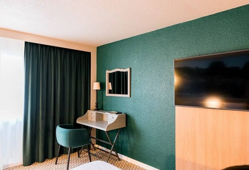 Номер Executive, Novotel Orléans Chemins De Sologne Demeures De Campagne