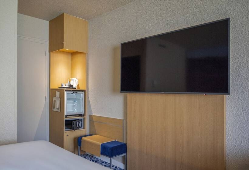 Номер Executive, Novotel Orléans Chemins De Sologne Demeures De Campagne