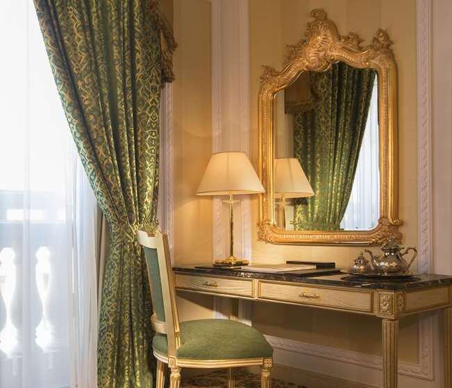 Номер Executive Кровать Кинг, Hilton Cobham