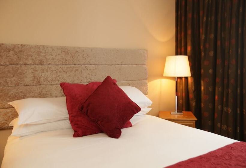 标准间, The Bruce