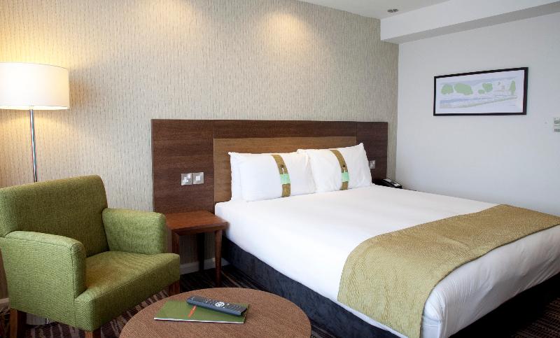 Номер Стандарт, Holiday Inn London  Wembley
