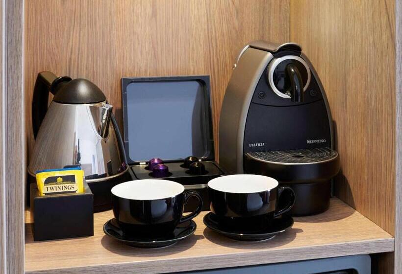 프리미엄 룸, Novotel London West
