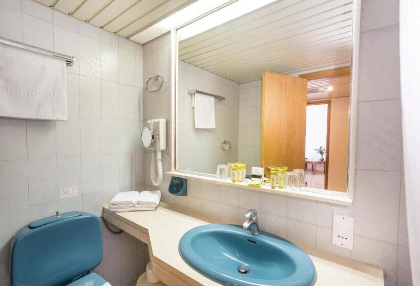 Family Suite, Blue Horizon