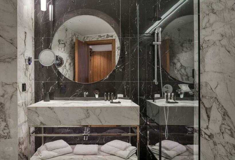 高级房间侧面带海景, Electra Palace Thessaloniki
