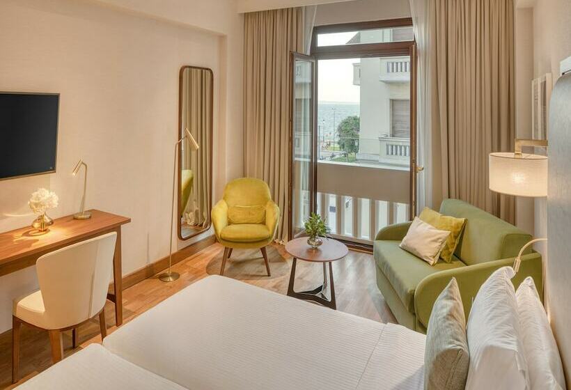 带观景的高级间, Electra Palace Thessaloniki