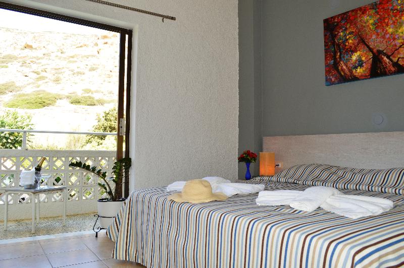 Camera Economy, Matala Bay Hotel & Apartments