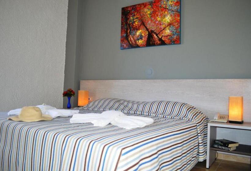 Camera Economy, Matala Bay Hotel & Apartments