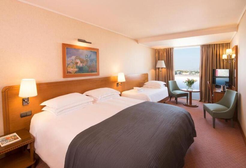 标准三人间, President Hotel Athens