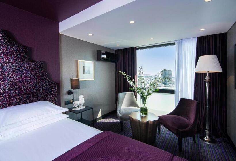 Номер Deluxe, President Hotel Athens