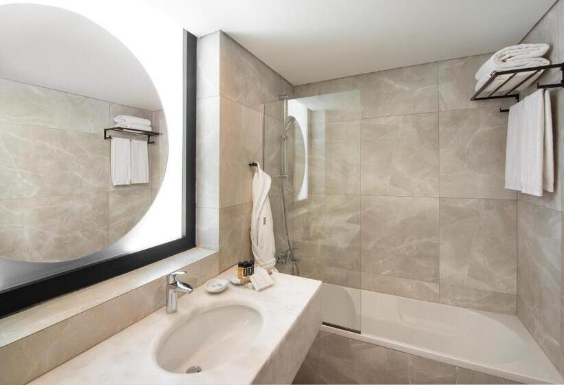 Трехместный Номер Deluxe, President Hotel Athens