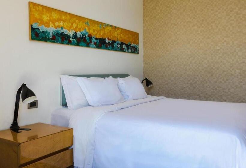 اتاق کلاسیک, Four Points By Sheraton Catania