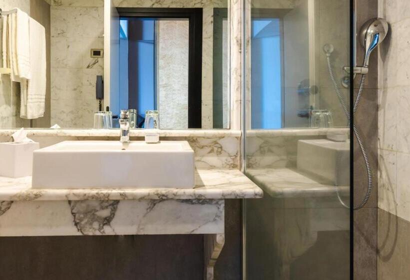 اتاق لوکس, Four Points By Sheraton Catania