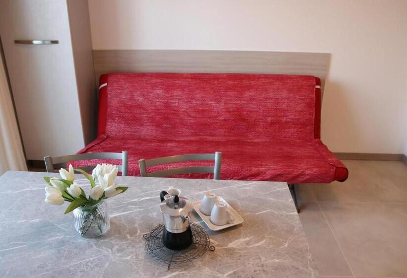 Студио Стандарт с Террасой, Residence Capinera