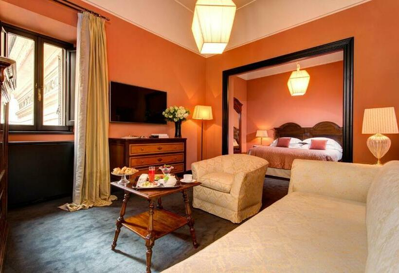 Camera Familiare Comunicante, D’inghilterra Roma – Starhotels Collezione