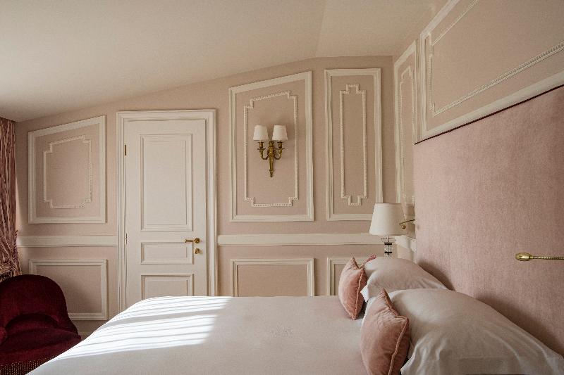 Camera Deluxe, D’inghilterra Roma – Starhotels Collezione