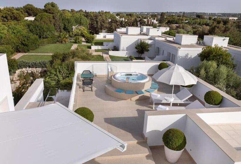 자쿠지 스위트, Grotta Palazzese Beach