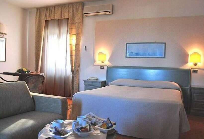 غرفة قياسية مطلّة علي البحر, Incanto