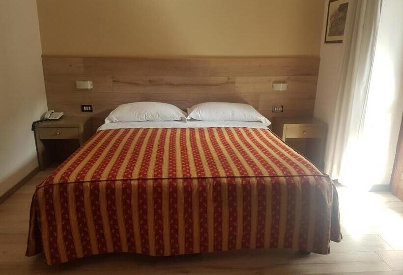 Chambre Standard, Pineta
