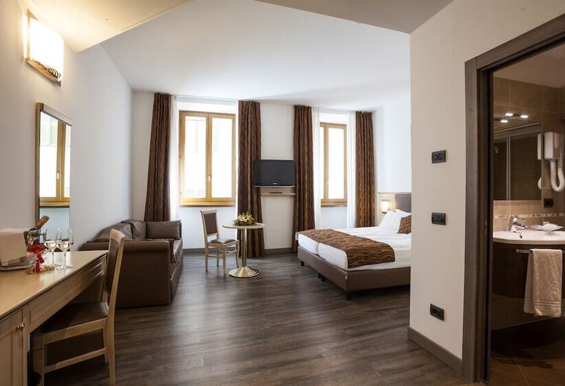 Полулюкс, Portici  Romantik & Wellness