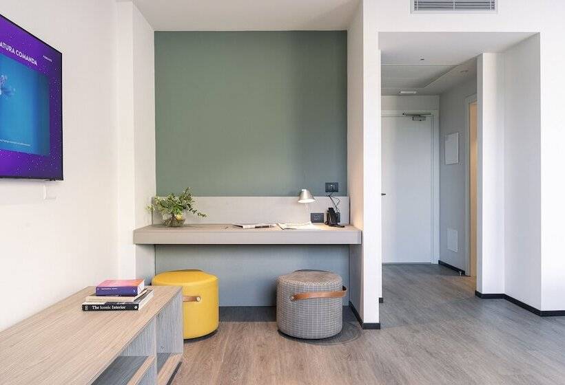 اتاق استاندارد یک نفره, Quark Hotel Milano