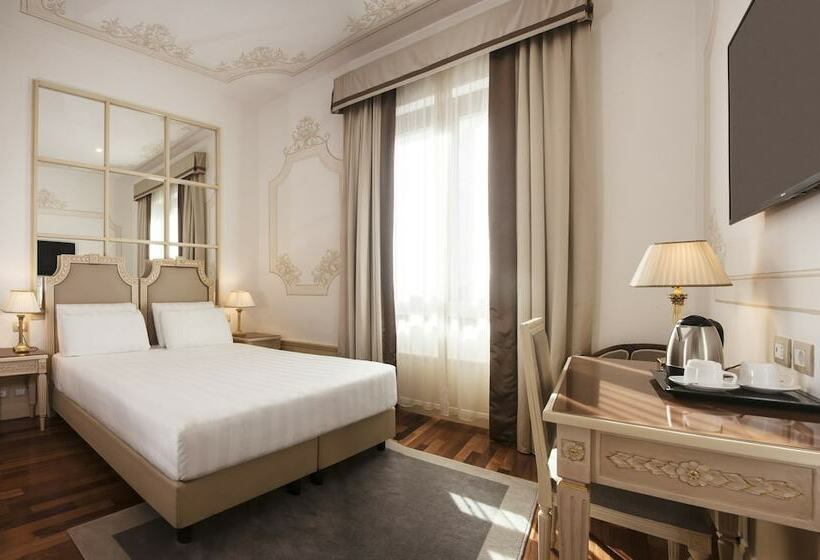 חדר משפחתי, Radisson Blu Ghr , Rome