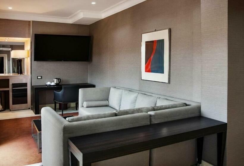 סוויטה נשיאותית, Radisson Blu Ghr , Rome