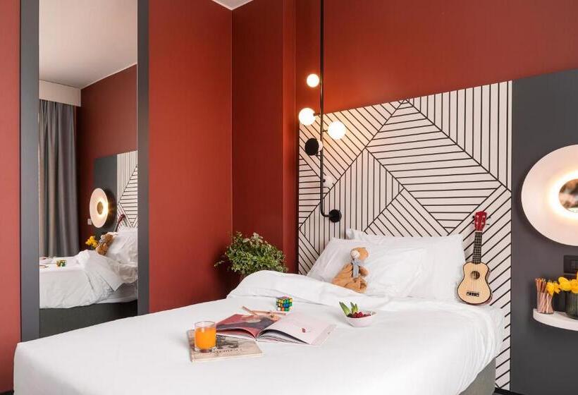سوییت لوکس, Quark Hotel Milano