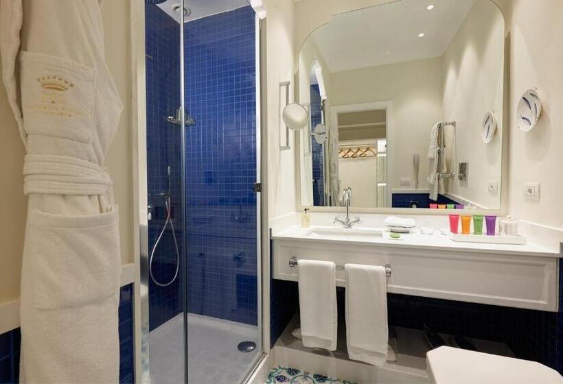 Quarto Triplo Deluxe, Grand Hotel Ambasciatori