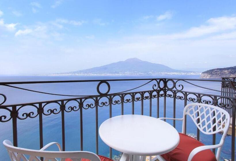 Sala Prestige Vista Mar, Grand Hotel Ambasciatori