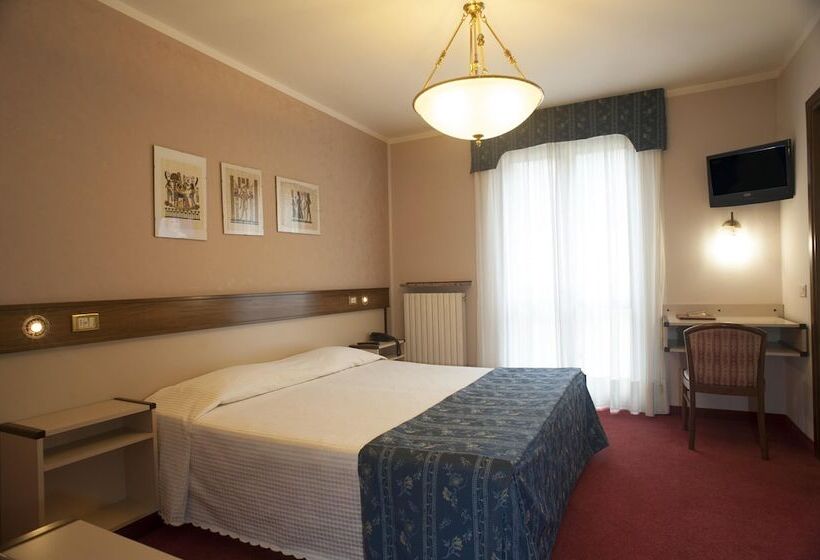 スタンダードルーム, Bes Hotel Papa San Pellegrino Terme